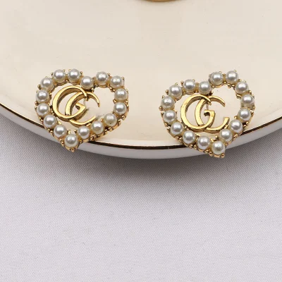 Pendientes colgantes grandes superbrillantes para mujer, aretes grandes con diamantes de imitación, corazón, venta al por mayor, nuevo diseño 2023